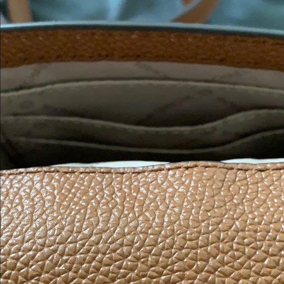 Michael Kors leather purse - Picture 6 of 12